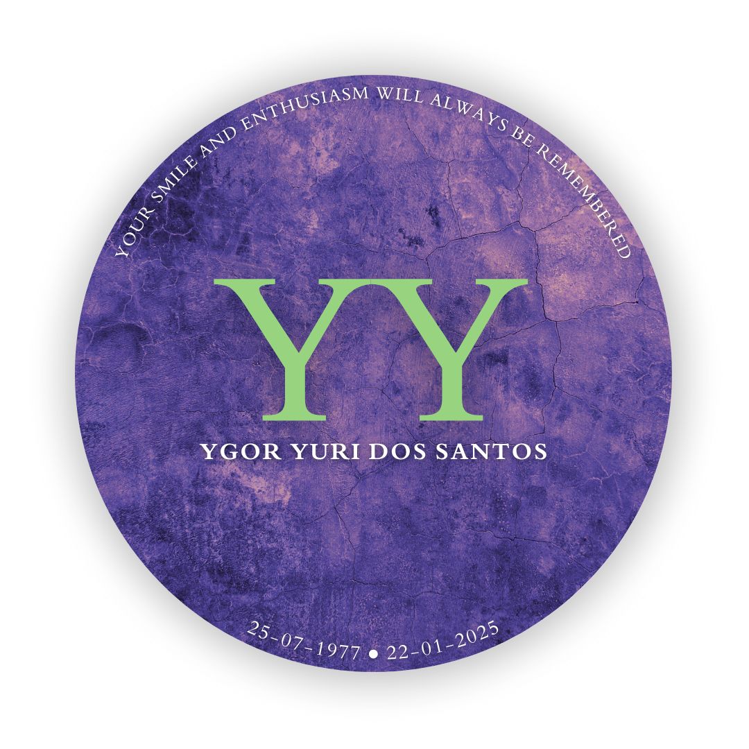 Ygor Yuri Dos Santos - Commemorative Shaving Set