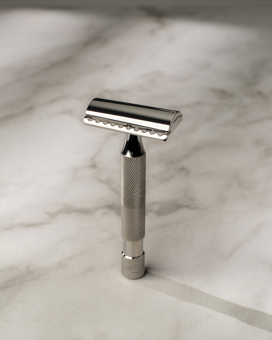 Above the Tie S1 Slant Razor