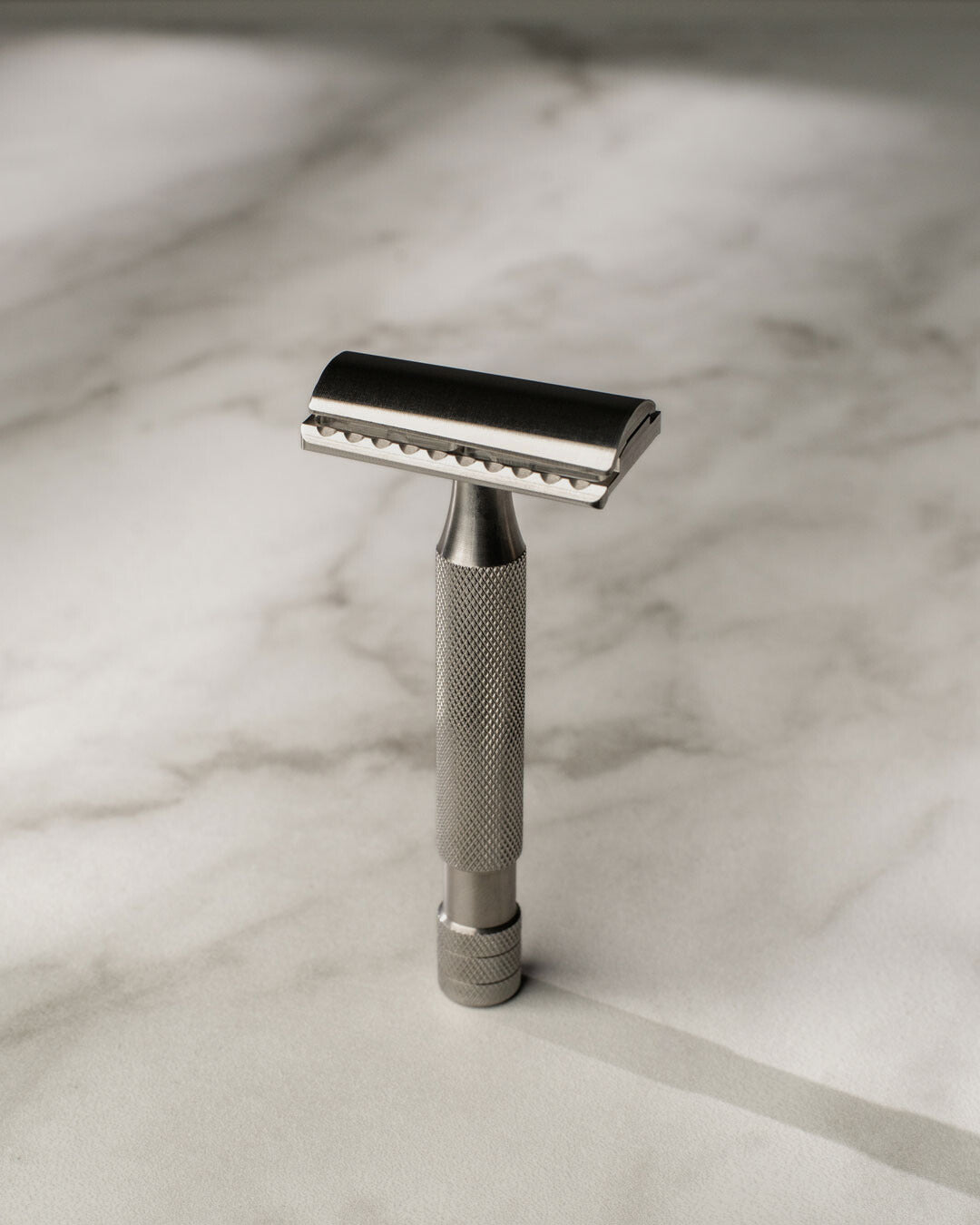 Above the Tie S1 Slant Razor