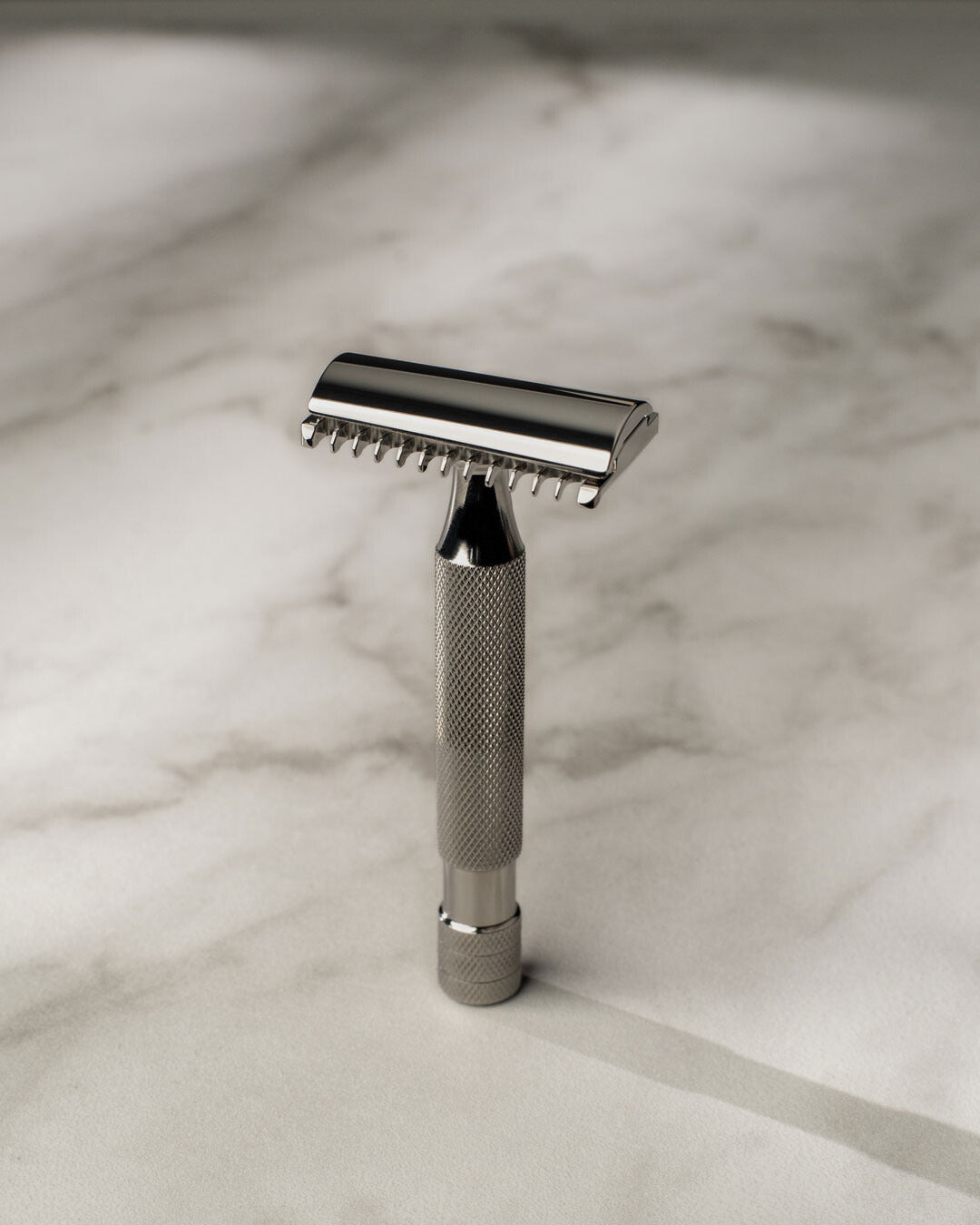 Above the Tie S1 Slant Razor