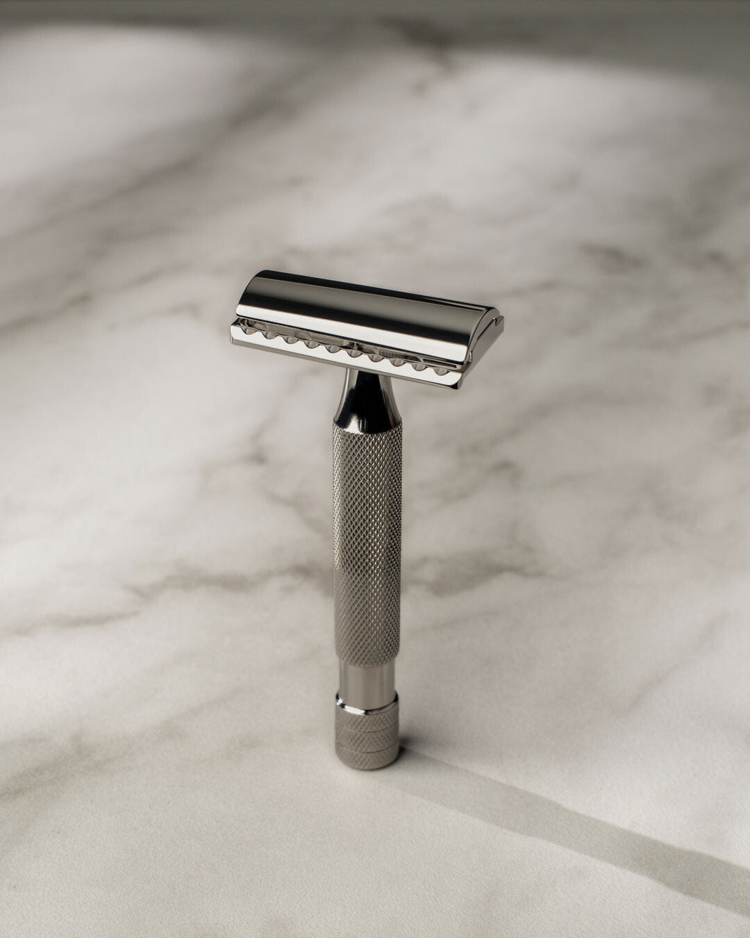 Above the Tie S1 Slant Razor