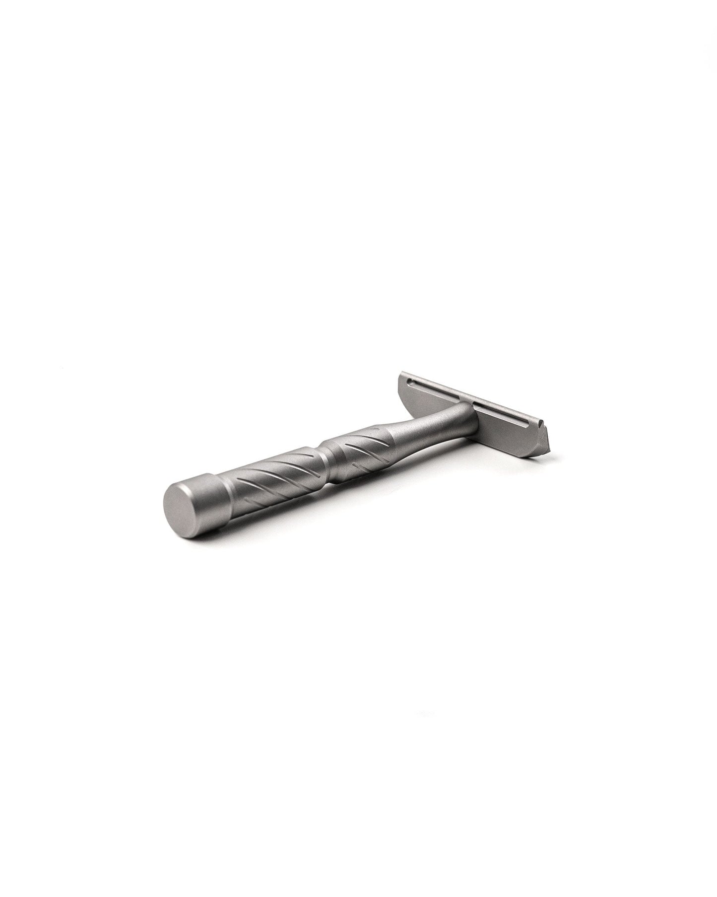 Blackland Razors Vector Titanium