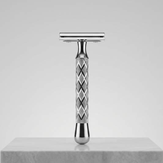 Romer-7 555 Hybrid Double Edge Safety Razor - Chrome Diamond Cut Handle