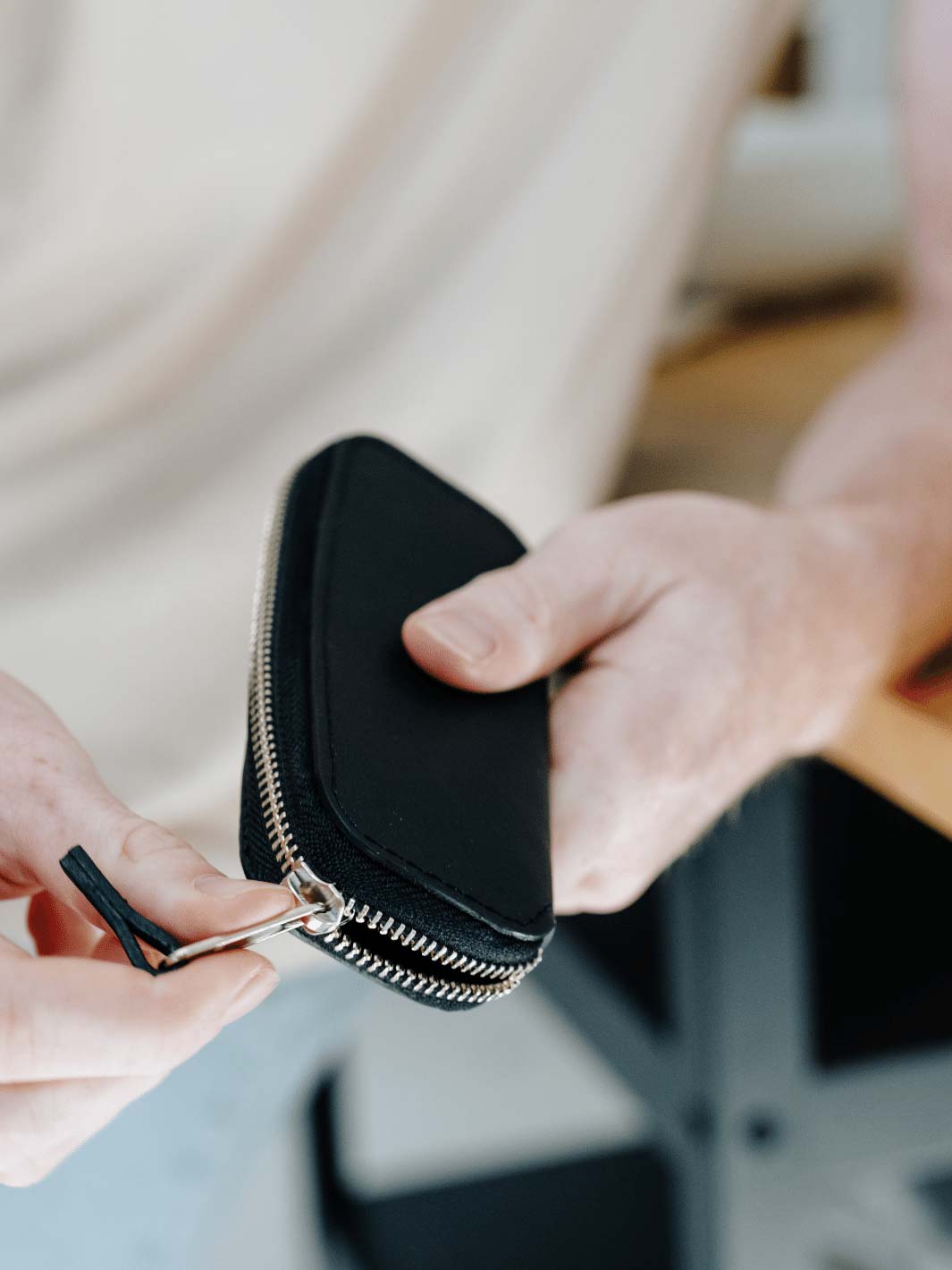 Supply The Leather Travel Case