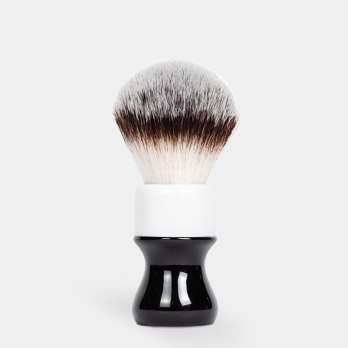 Noble Otter Synthetic Shave Brush - Black/White - 26MM