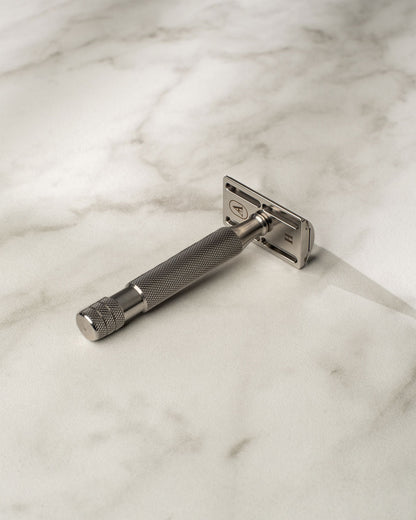 Above the Tie Windsor Razor